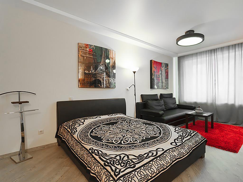 Appartement Swedish Studio At Myasnikova à Minsk Chambre photo